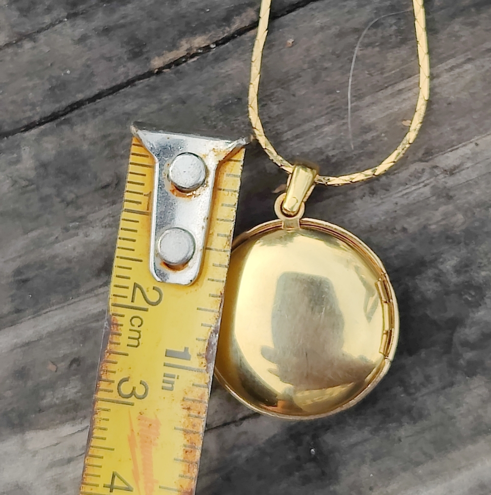 ✨ Flawless Celestial Moon And Stars Crystal Locket Pendant Necklace - Picture 3 of 5